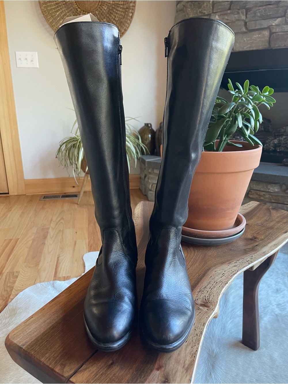 Italian Shoemakers Black Tall Leather Boots